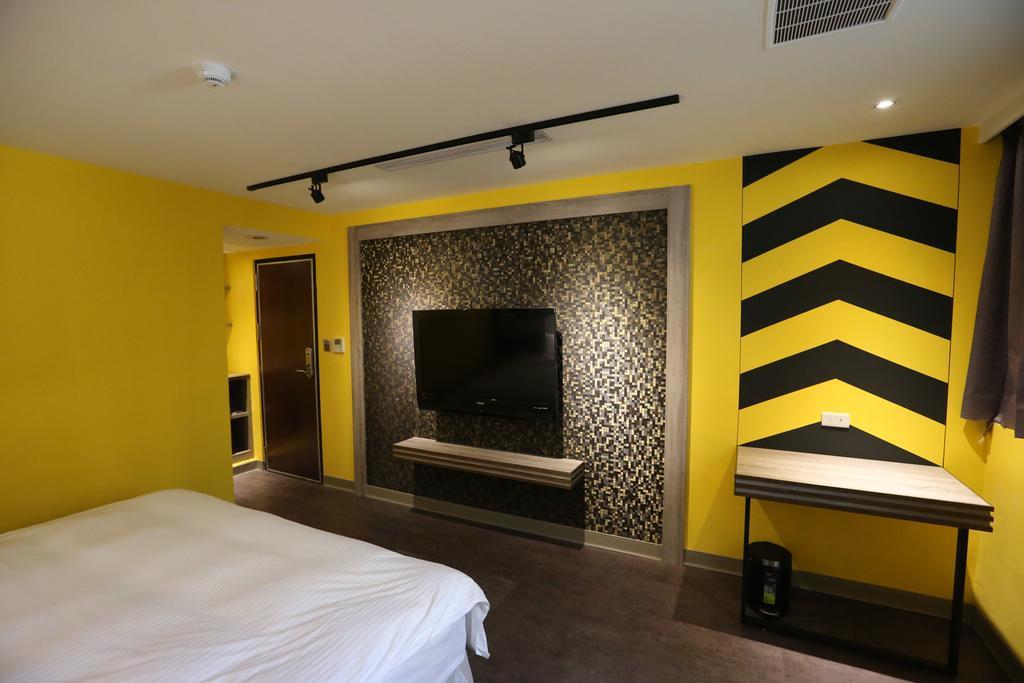 Central Hotel Taoyuan Exterior photo