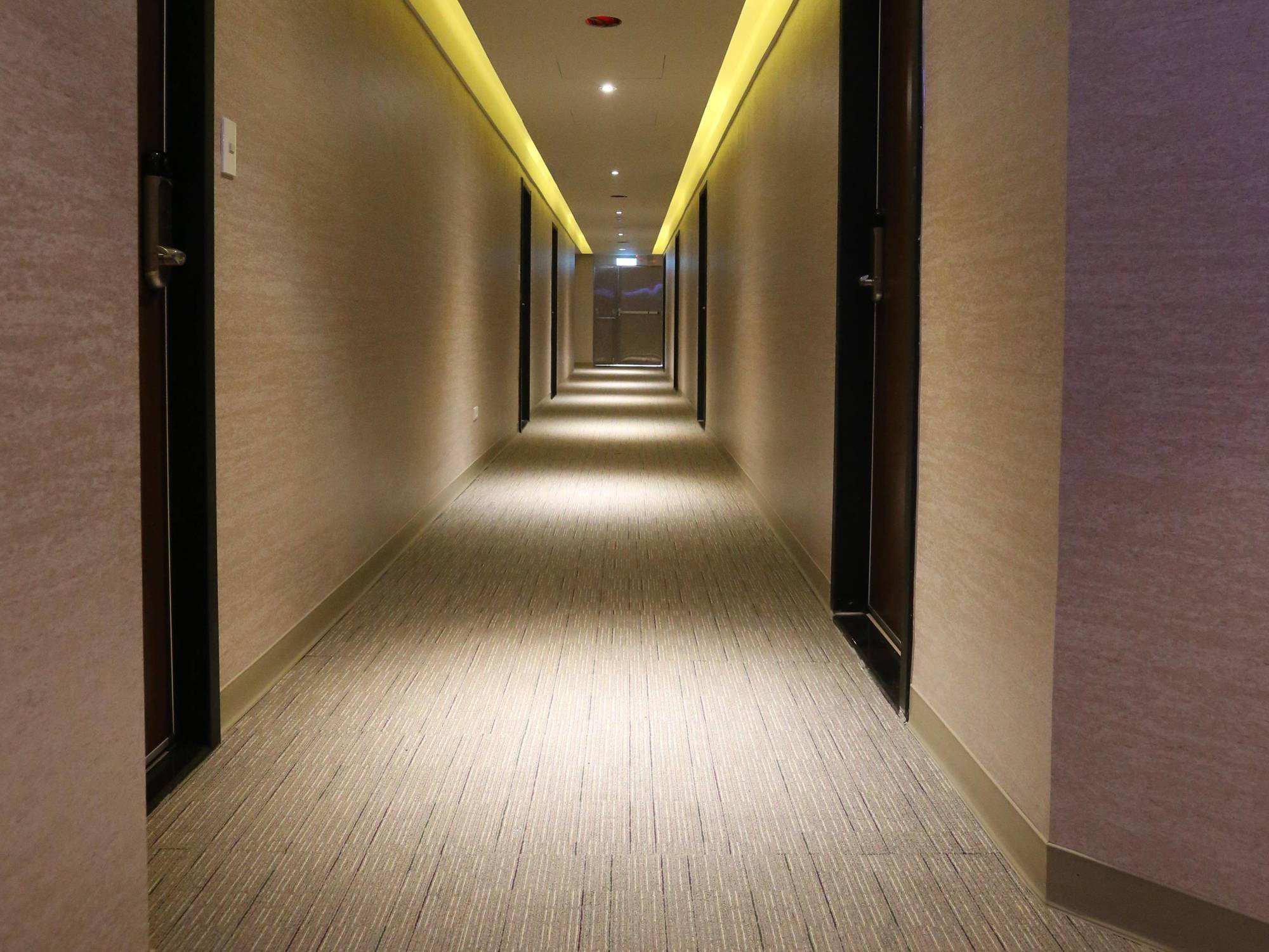 Central Hotel Taoyuan Exterior photo